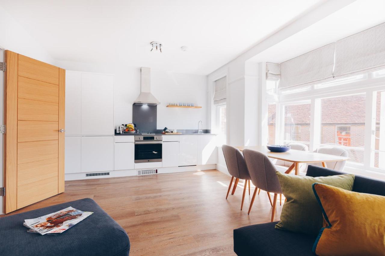 South Street Apartments Chichester Kültér fotó